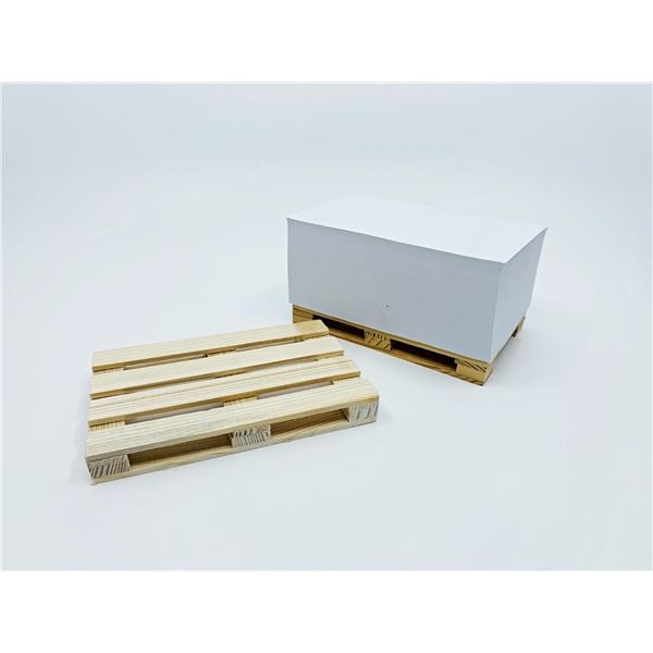 Papierblock auf Palette geklebt 12 x 8 cm